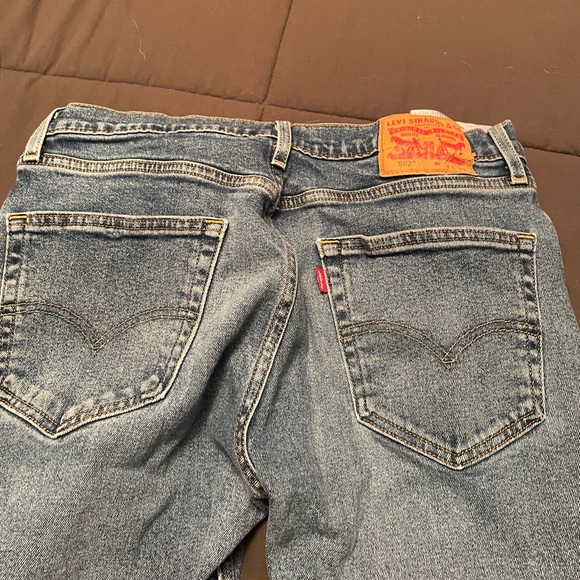 Mens Levi Jeans - Picture 2 of 2